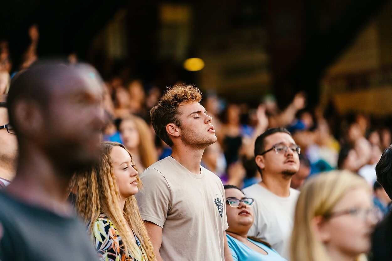 Mais de 8.600 pessoas se entregam a Jesus durante cruzada evangelística nos EUA