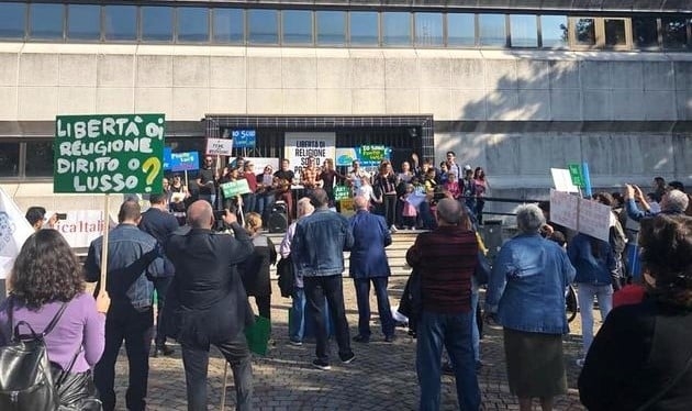 Após fechamento de igreja, pastores denunciam ameaça de liberdade religiosa na Itália 