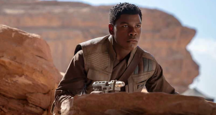 Ator de Star Wars, John Boyega diz que seu maior patrimônio é a fé em Deus