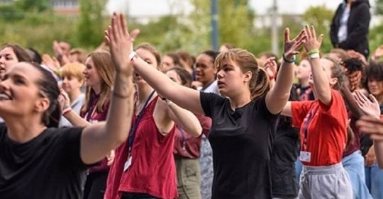 A cada dez dias novas igrejas evangélicas são abertas na França