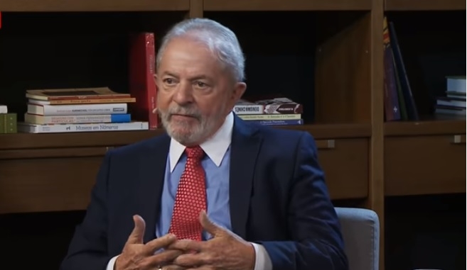 Lula diz que tem “jeitão de pastor” e reafirma desejo de se aproximar de evangélicos