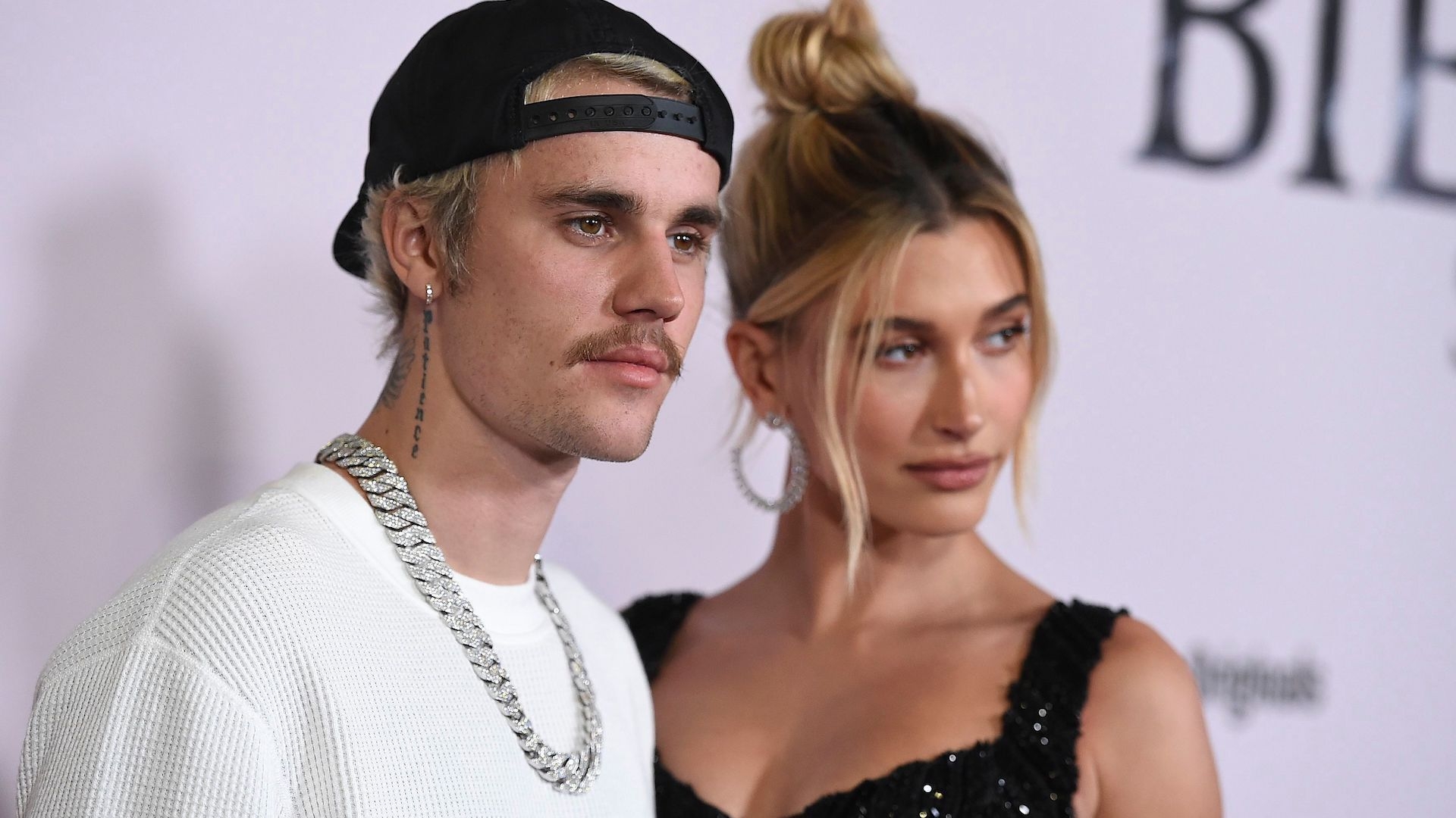 “Seguir Jesus é a parte mais importante do nosso relacionamento”, diz Hailey Bieber