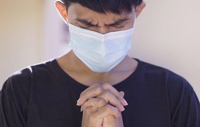 Cristãos reagem a proibição de cultos online orando por doentes e médicos na China