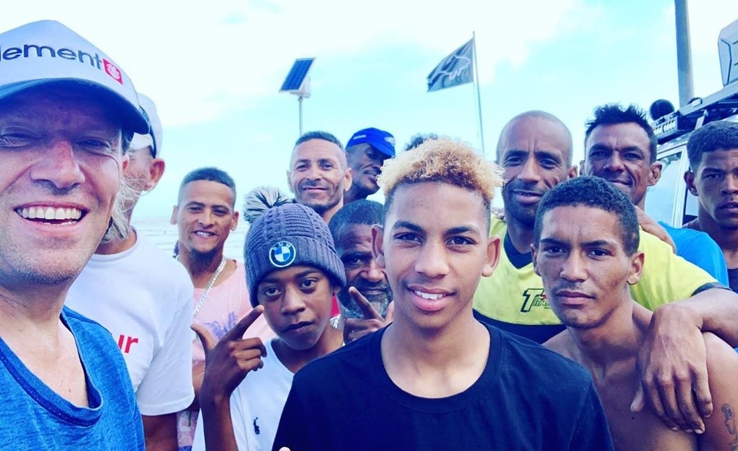 Ex-banqueiro se torna missionário na África após ouvir Deus: “É aqui que você deve estar”