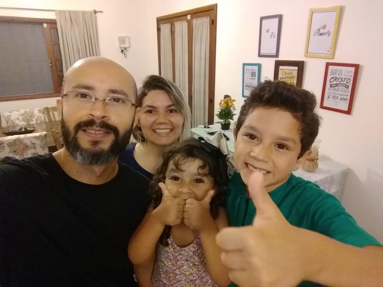 “Para tristeza do diabo, intensificamos a comunhão com Deus”, diz pastor curado da Covid-19