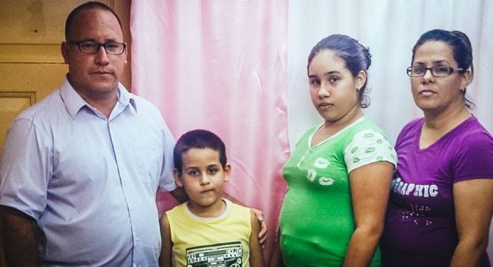 Pastor cubano é solto após mais de 1 ano preso por não enviar filho a escola comunista