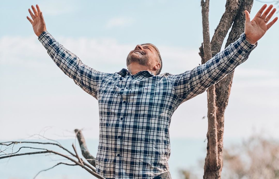 “Precisamos entender que Deus é fiel conosco, mas devemos ser fiéis a Ele”, diz pastor