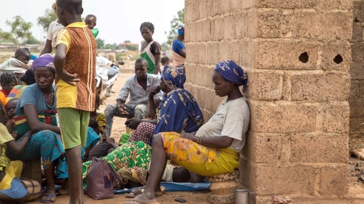 Burkina Faso tem cerca de um milhão de deslocados por causa da fé cristã