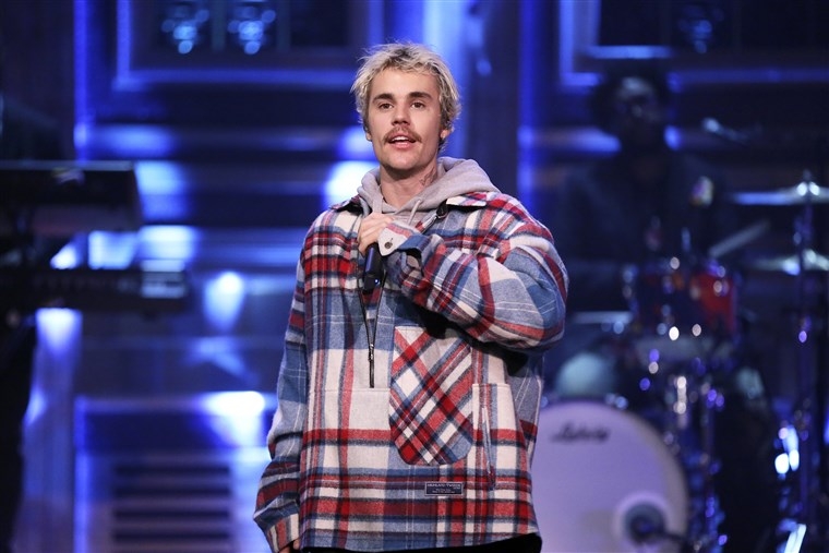 Justin Bieber relembra erros do passado e sua mudança: “Sou grato por andar com Jesus”