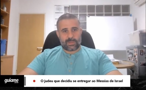 Judeu se entrega a Jesus após 5 anos estudando a Bíblia: “Ele é o Messias de Israel”