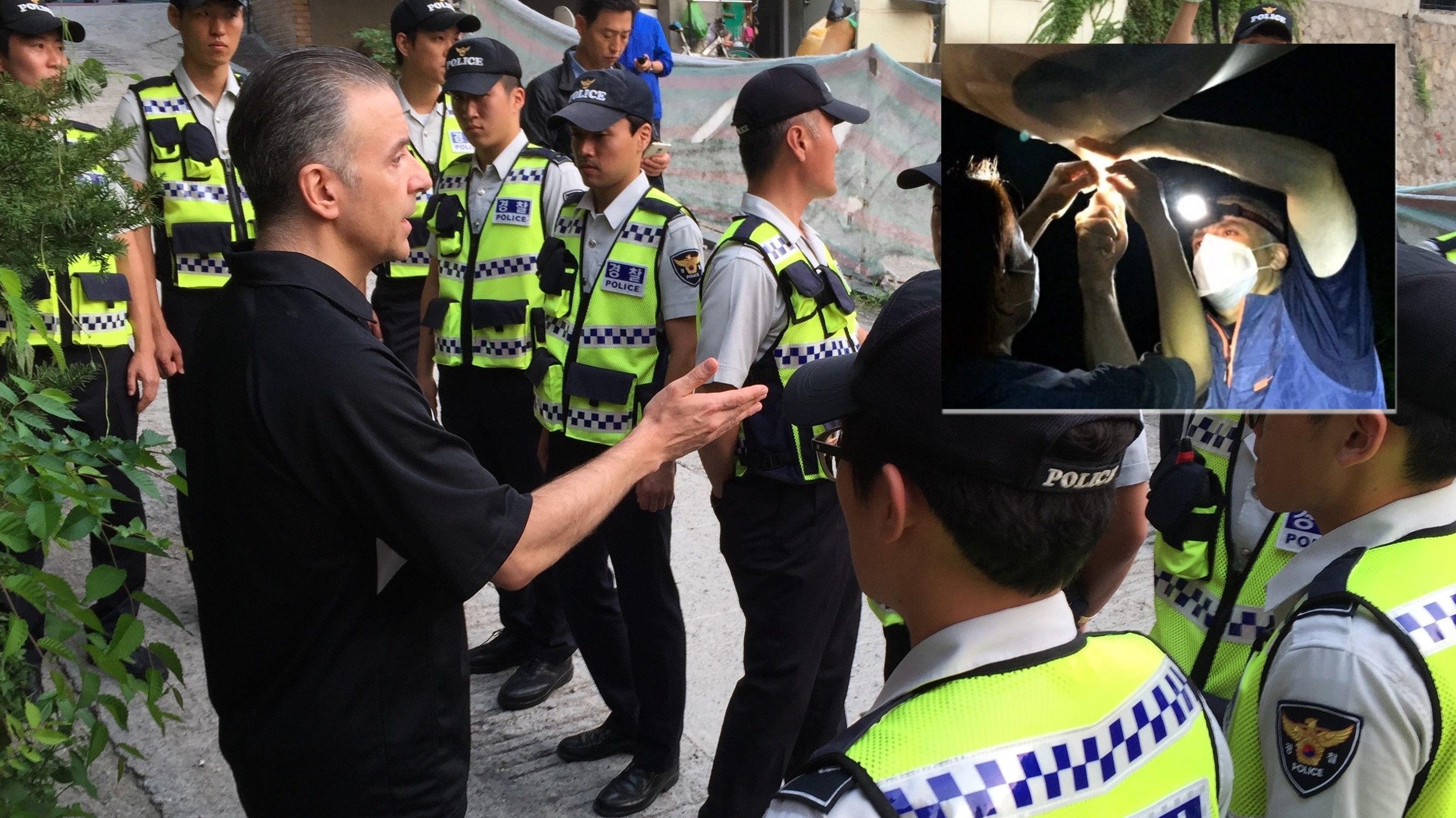 Pastor americano enfrenta acusações por soltar balões com Bíblias para a Coreia do Norte