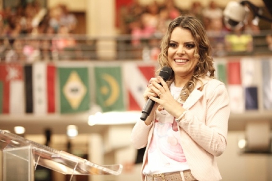 Ministro da Justiça repudia processo de ‘LGBTfobia’ contra Ana Paula Valadão: “Perseguição”