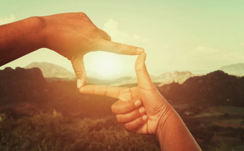 Se a vida é uma viagem, não olhe pelo retrovisor do carro