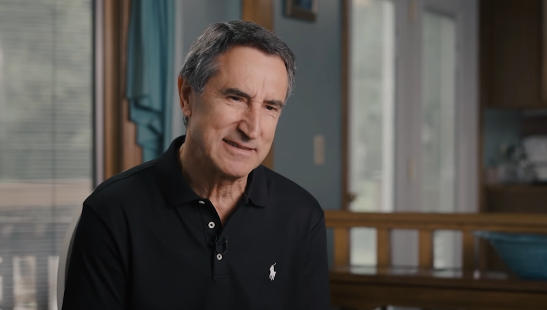 Homem com câncer terminal é curado após ouvir a voz de Deus: “Expulse isso”