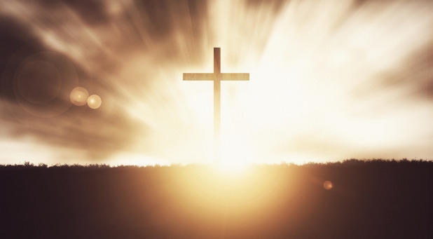 No meio da guerra, no meio da tempestade, há lampejos do Sol da Justiça