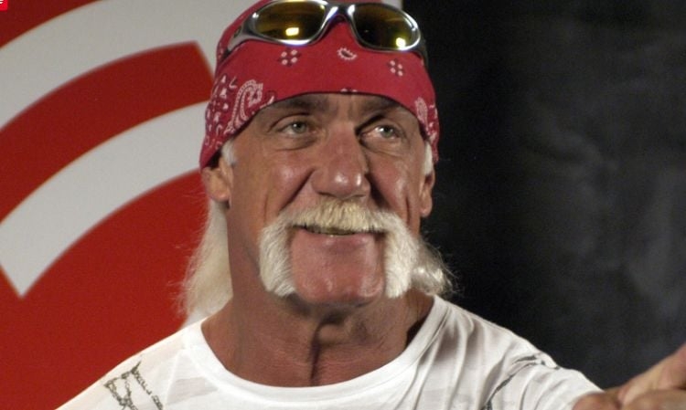 Ator Hulk Hogan testemunha sua fé em Jesus: 