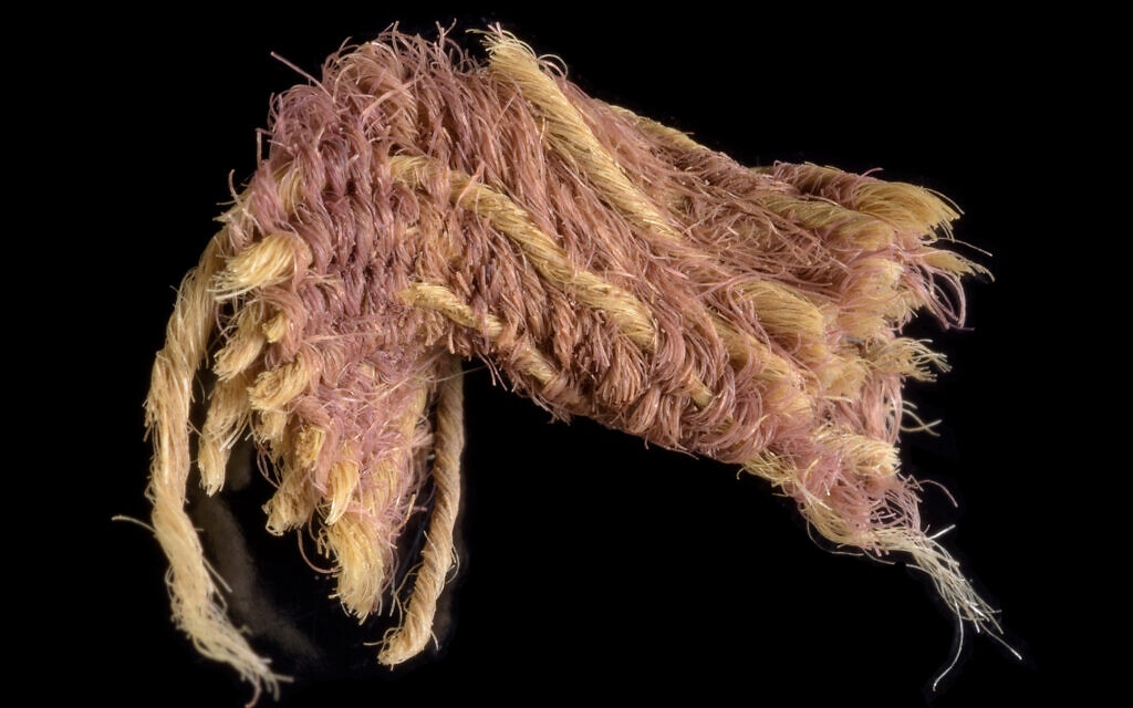 Arqueólogos descobrem tecido de 3 mil anos, que pode ter sido usado pelo Rei Salomão