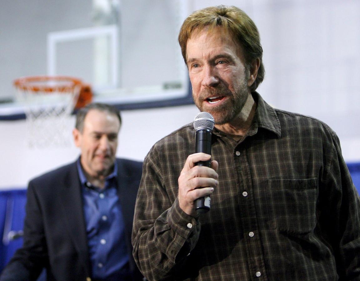 ‘Todos são preciosos aos olhos de Jesus’, diz Chuck Norris em crítica ao aborto