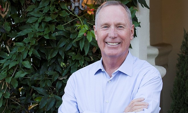 Max Lucado diz que a 'nossa fé não pode estar em governo ou no dinheiro, mas no céu'
