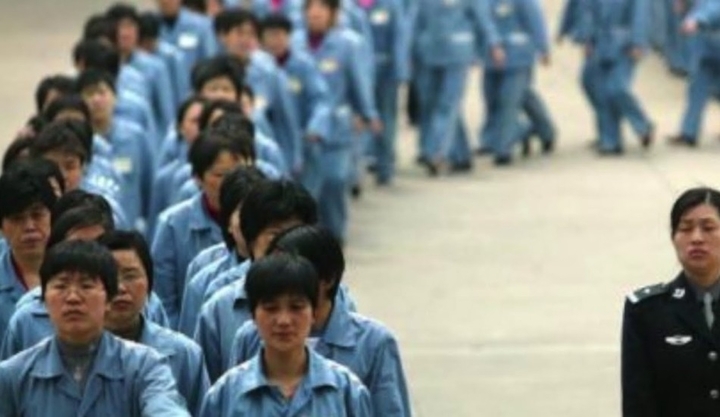 Cristãos sofrem tortura e maus-tratos para “desconversão” em prisões da China