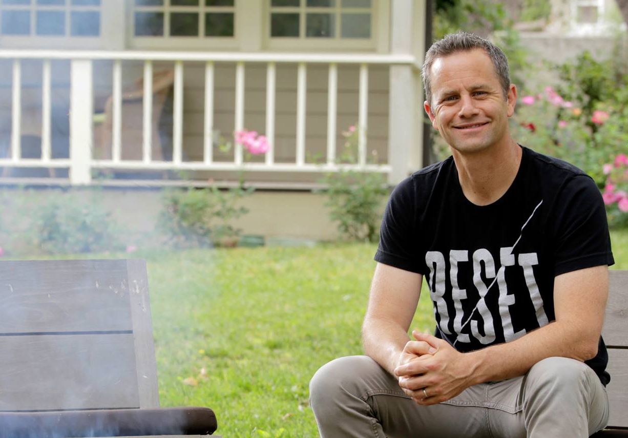 Ator Kirk Cameron lidera movimento de 100 dias de oração por avivamento nos EUA