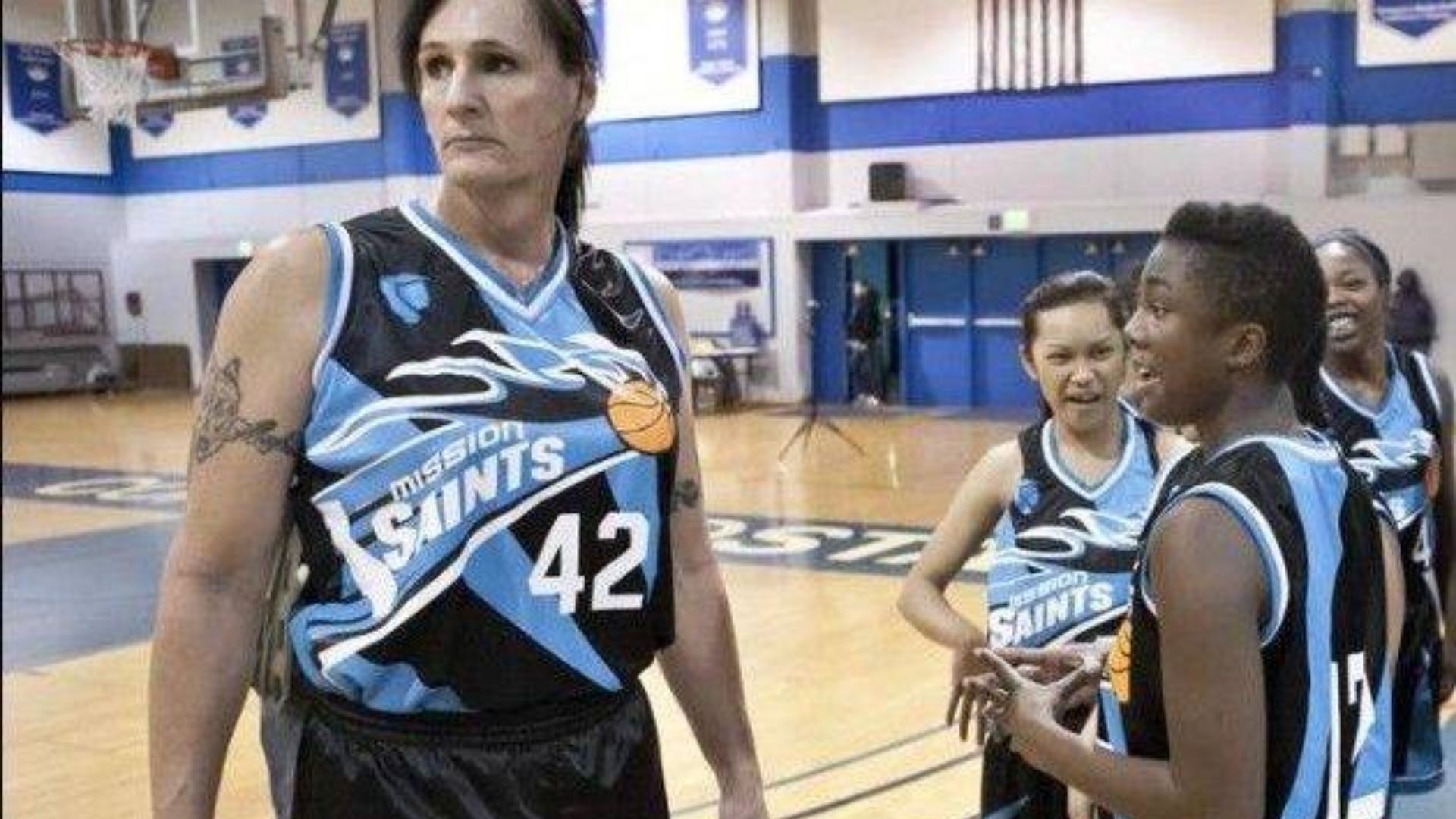 Mais de 30 estados americanos não querem atletas trans em esportes femininos