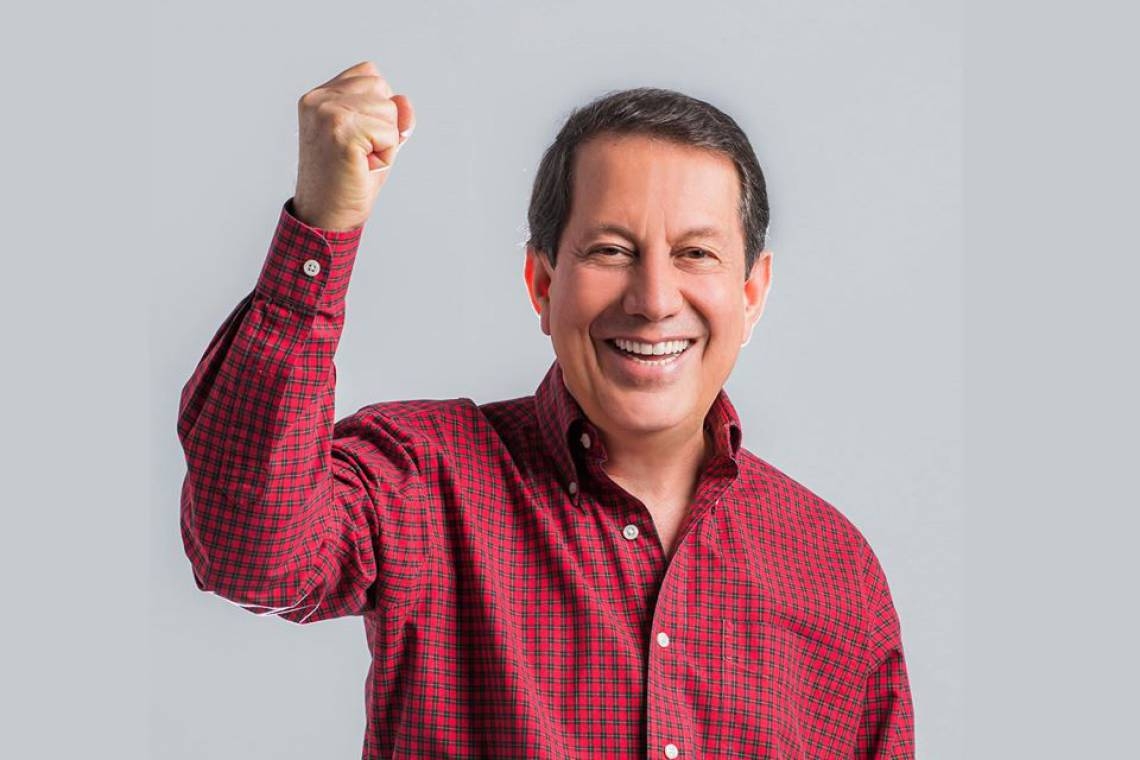 R.R. Soares recebe alta após ser internado por Covid-19: “Venci em Jesus”