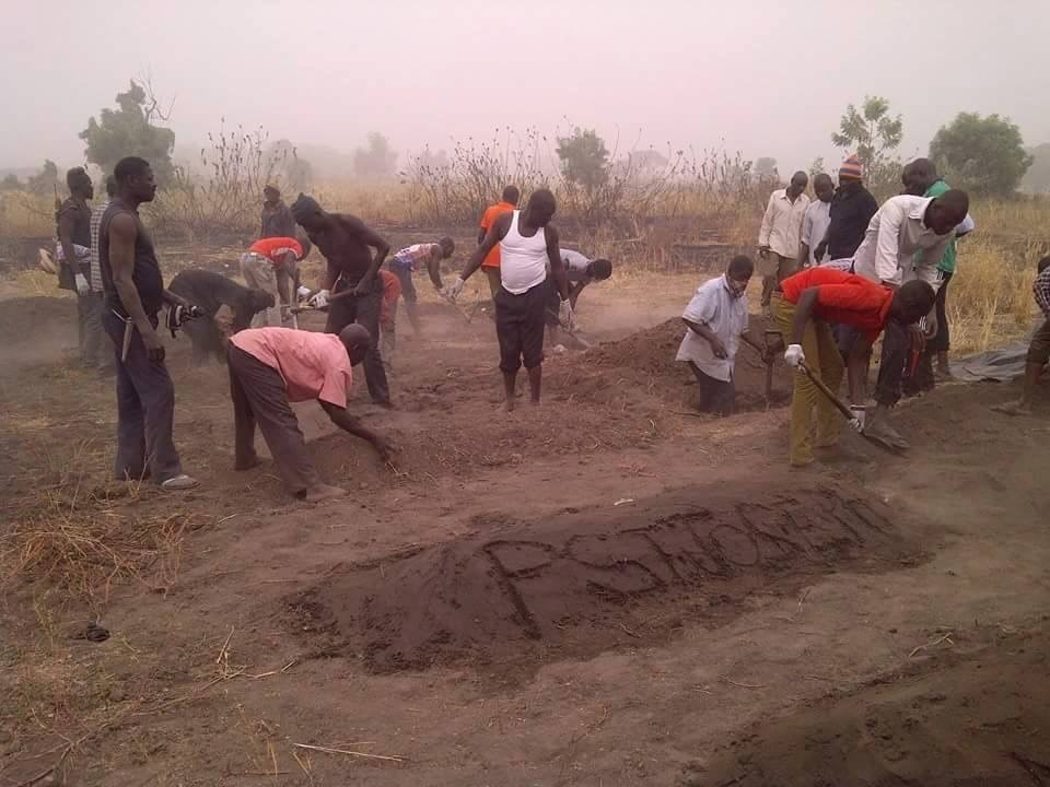 Militantes fulani atacam velório de menino cristão que mataram na Nigéria