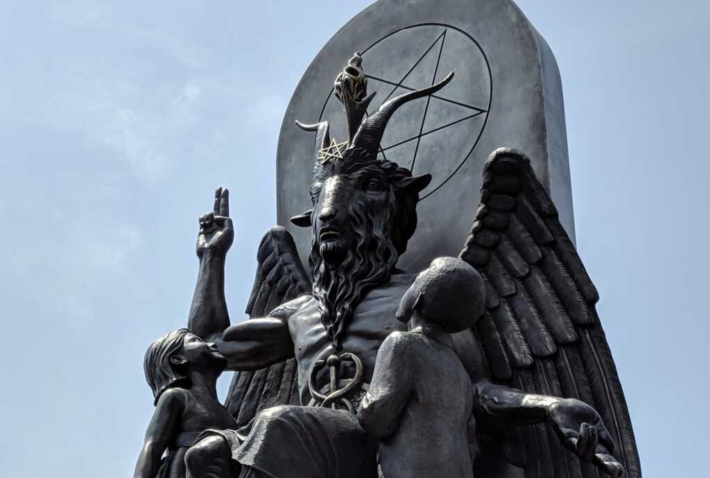Satanistas pedem isenção religiosa para realizar “ritual de aborto” ilegal no Texas