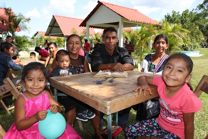 Famílias evangélicas no México perdem acesso a água por se recusarem a negar sua fé