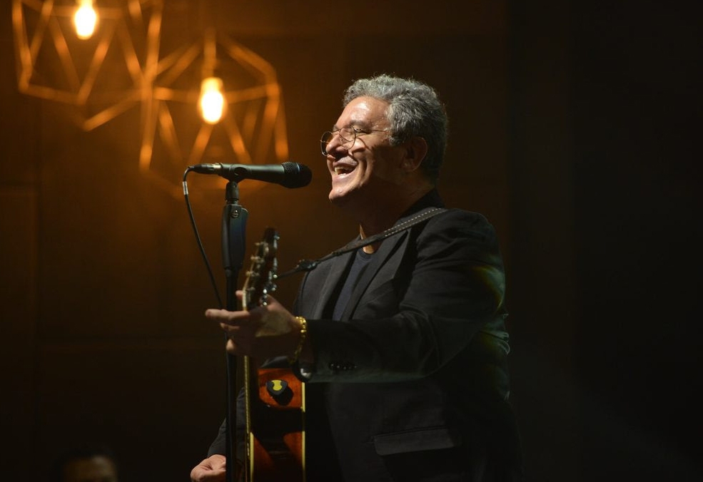 Nani Azevedo lança a canção e o clipe “Ele é Santo”