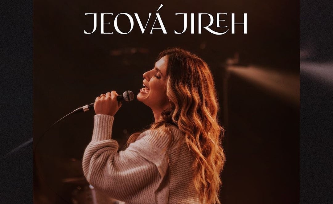 Aline Barros apresenta novo single "Jeová Jireh"