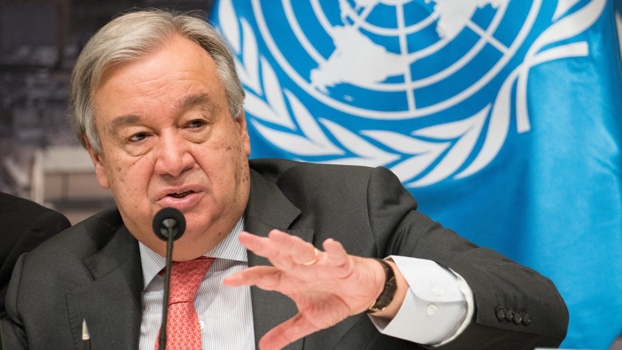 Chefe da ONU alerta que países se preparam com armas nucleares 'apocalípticas’