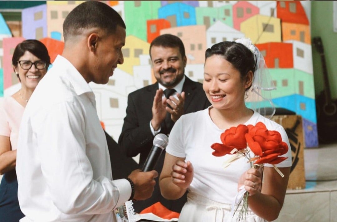 Após se conhecerem durante missão, jovens cristãos se casam na Cristolândia