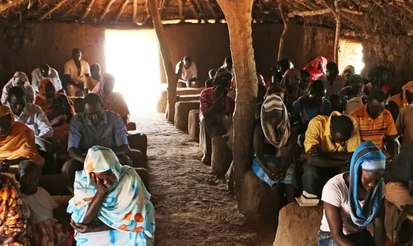“Estão negando ajuda humanitária aos cristãos”, diz missionário em meio à guerra no Sudão