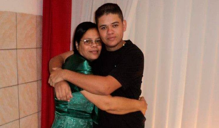 Mãe se recusa abortar filho deficiente e bebê nasce perfeito: “Gerar é dádiva de Deus”