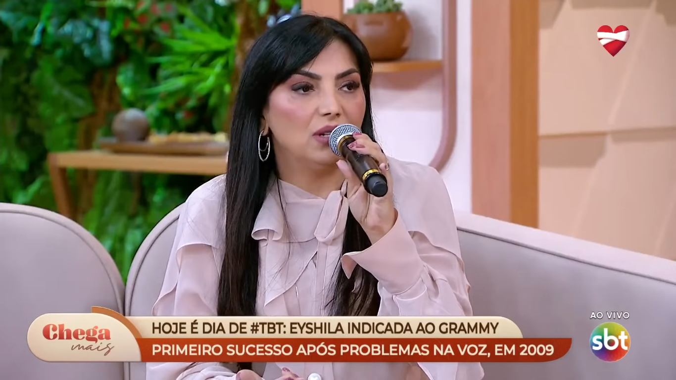 Na TV, Eyshila fala da esperança de ver filho falecido no Céu: 