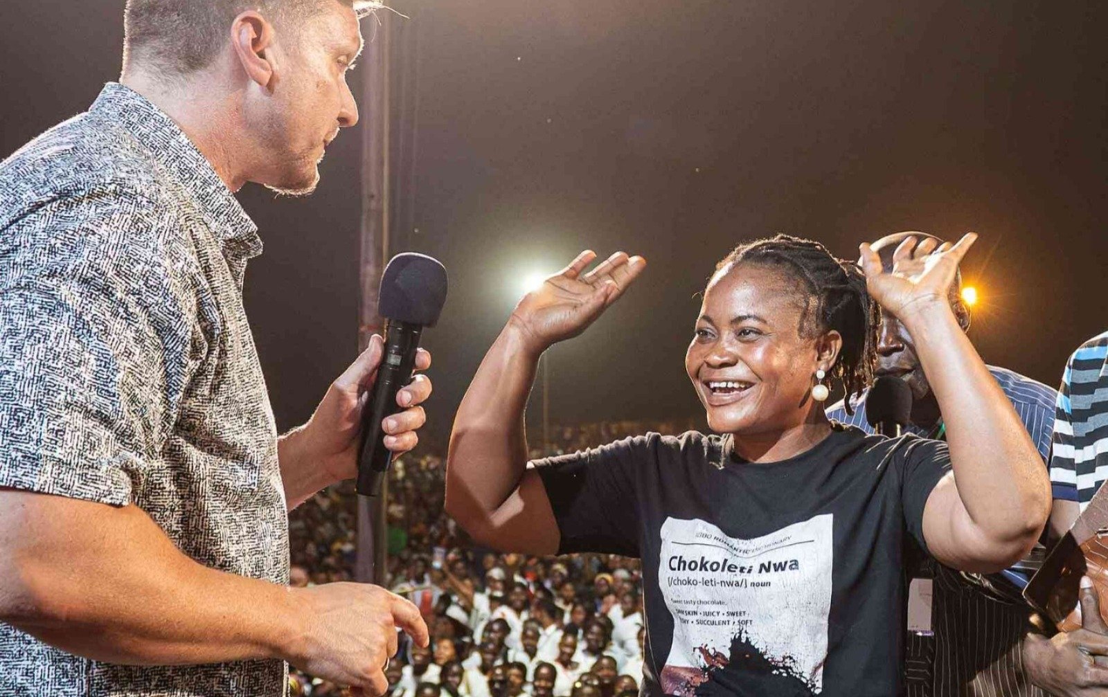 “Jesus curou”: Tumores desaparecem em cruzada evangelística na Nigéria