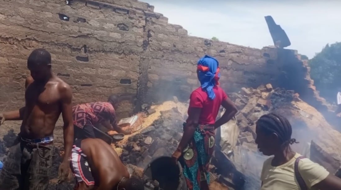 Bebês foram queimados em ataque islâmico que matou 200 cristãos na Nigéria