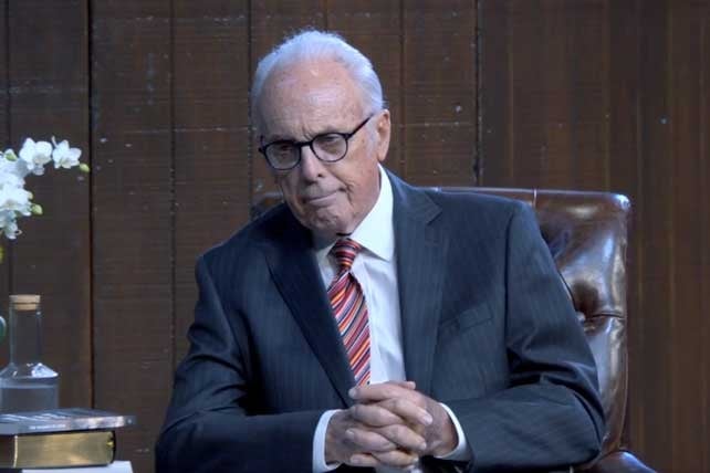 John MacArthur é internado e ‘pode estar na presença do Senhor em breve’, diz igreja