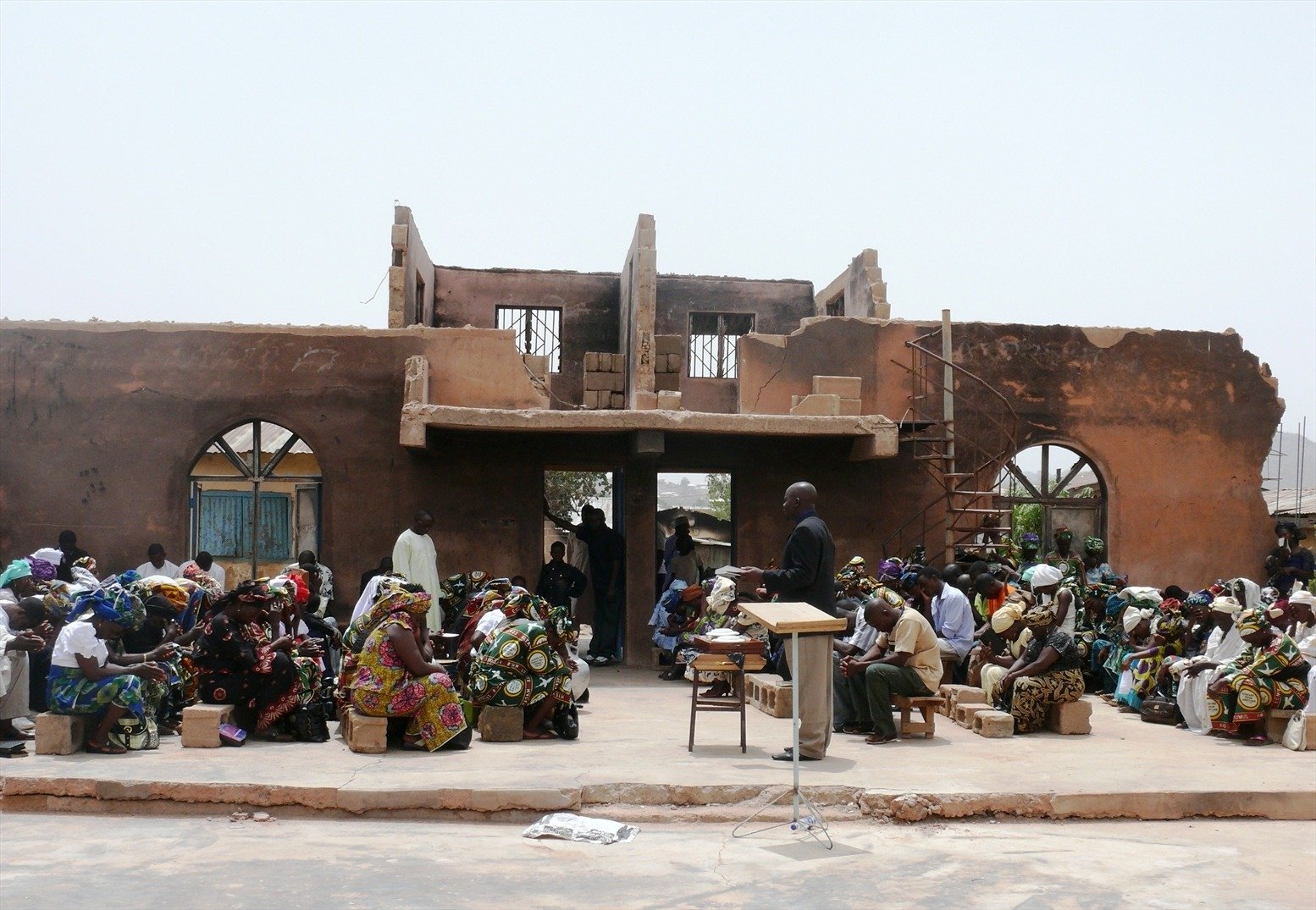 Igreja enfrentou ataque na Nigéria pela fé: ‘Eles gritavam Allahu Akbar, e nós Aleluia’