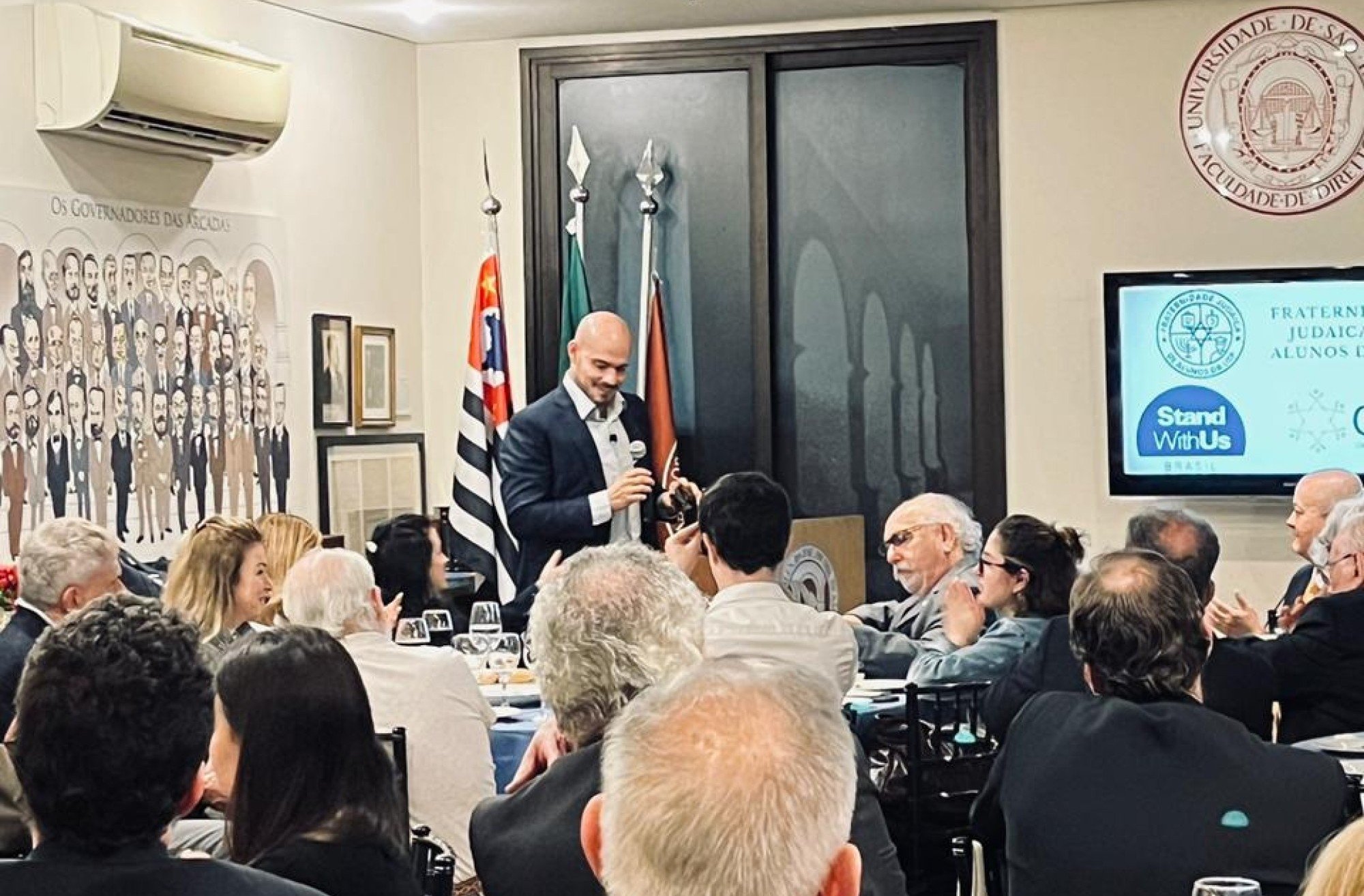 Após ataque antissemita, Faculdade de Direito da USP recebe André Lajst em evento com a CONIB