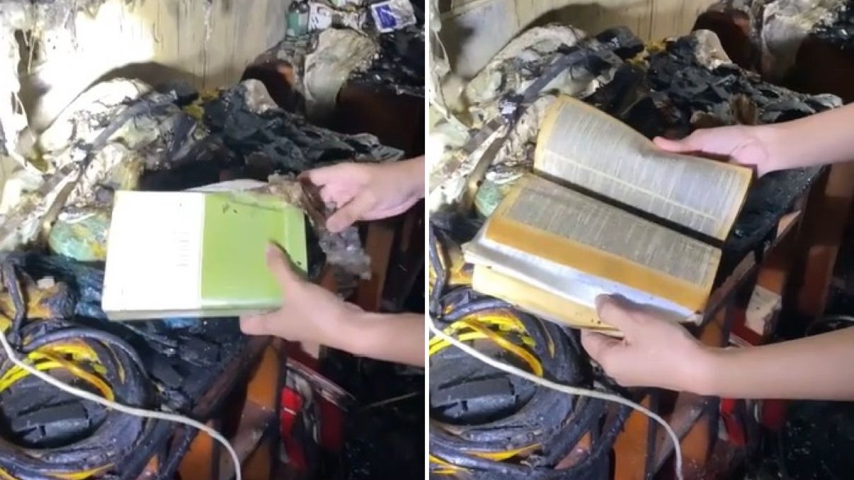 Família encontra Bíblia preservada após incêndio destruir casa nas Filipinas: “Milagre”