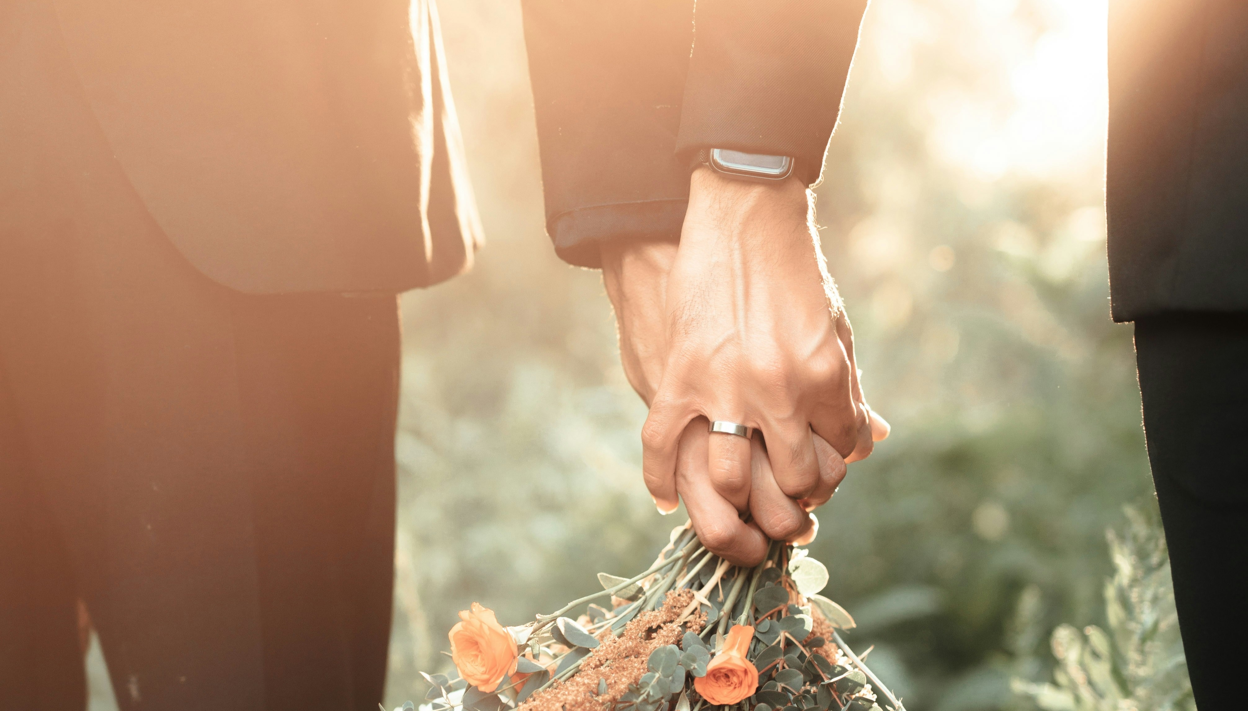 Cristãos devem ir a casamento LGBT? Pastores respondem