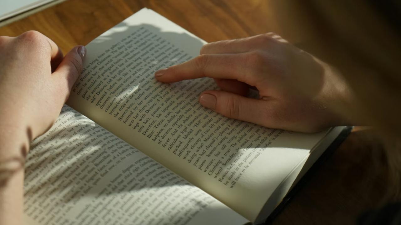 Autor ensina como desfrutar da verdadeira felicidade por meio do relacionamento com Deus 