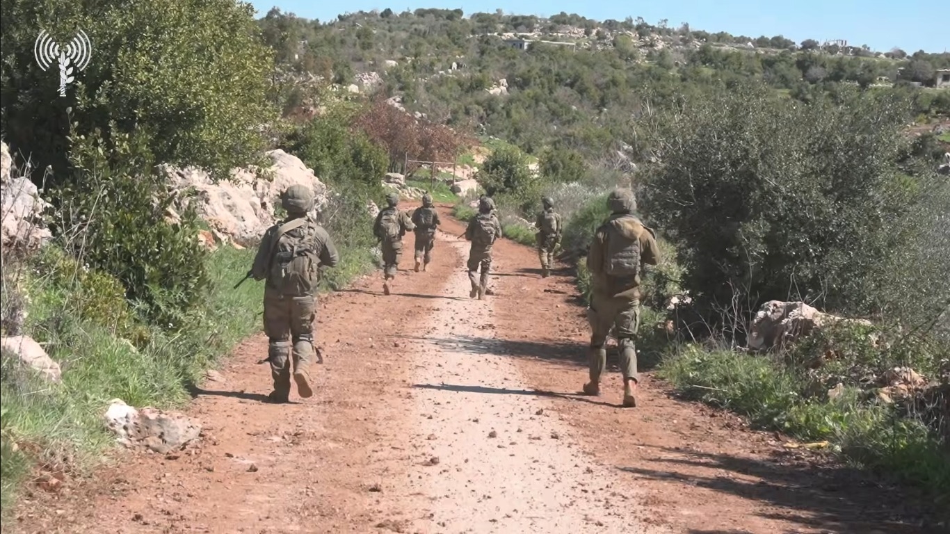 Israel elimina terroristas do Hezbollah em vila cristã no Líbano