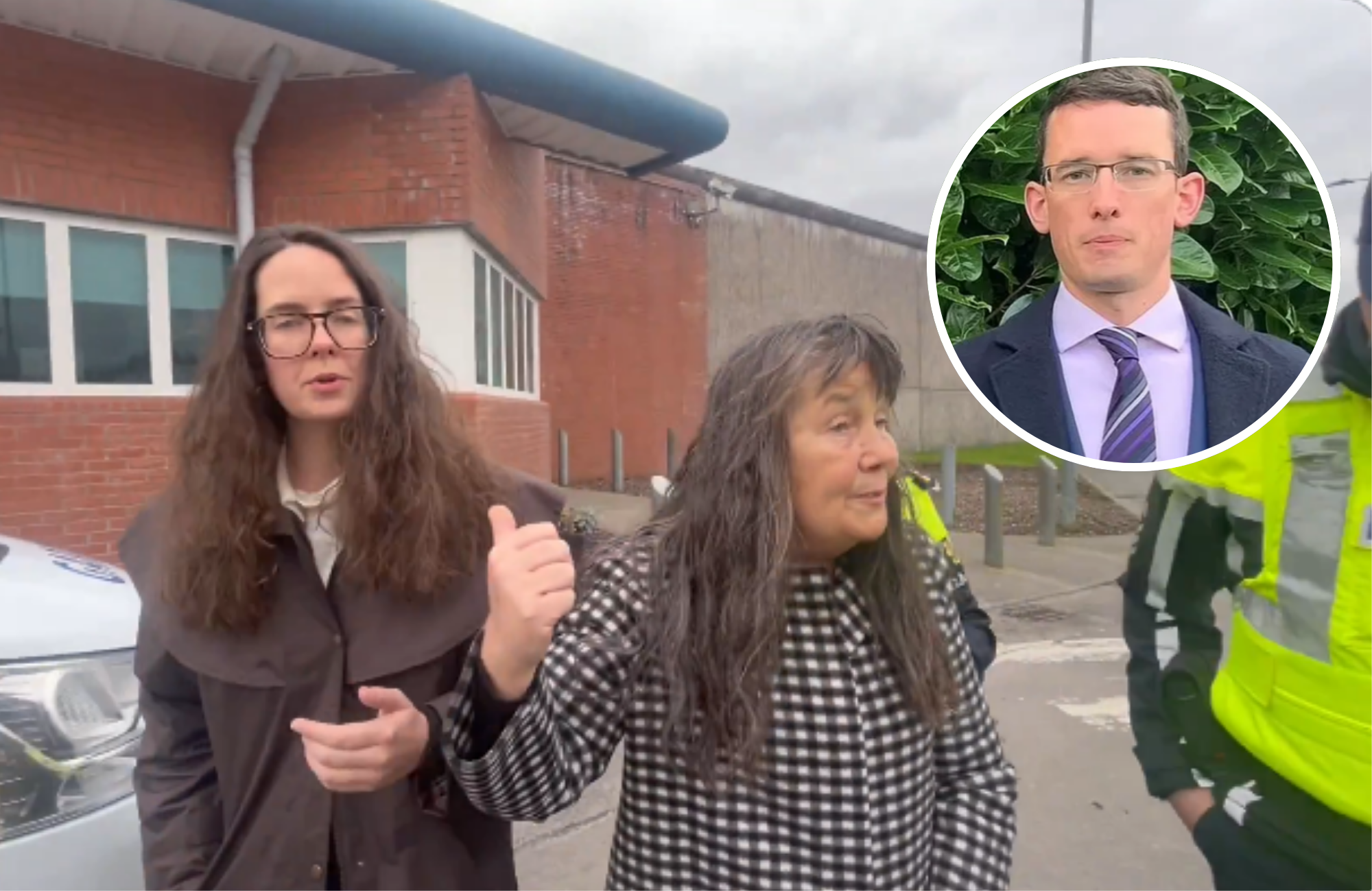 Mãe e irmã de professor preso por recusar usar pronome neutro são presas