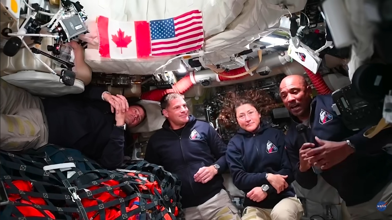 Do espaço, astronauta da Artemis II deixa mensagem de Páscoa: “A Terra foi criada para nós”