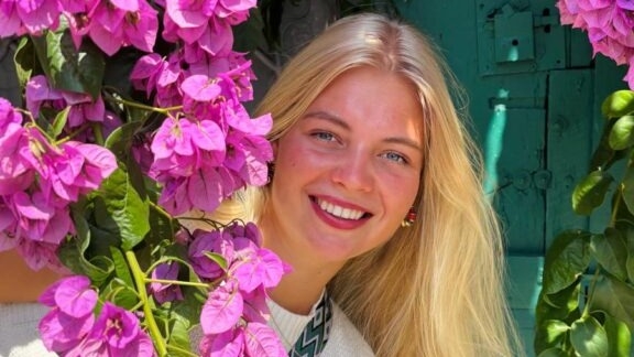 Chris Hemsworth em 12 Heróis