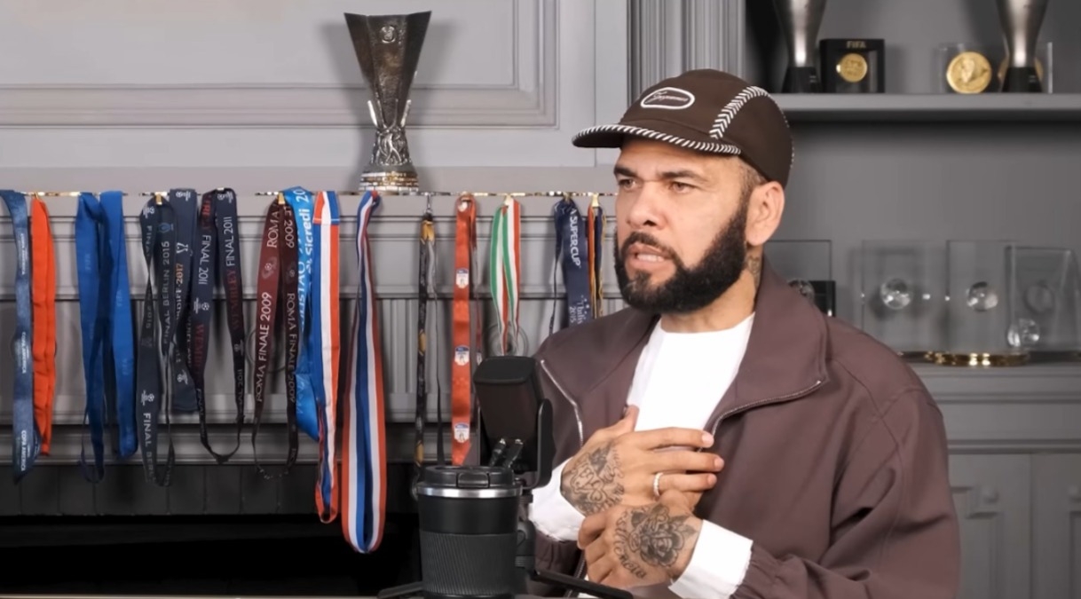 Daniel Alves diz que aceitou Jesus na prisão: “O maior troféu é reconhecer Cristo”